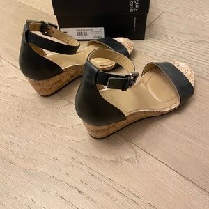 Naturalizer sandals